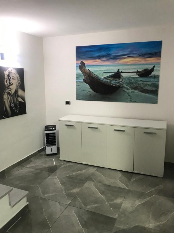 Casa Krizia 1 Apartment Naples Luaran gambar